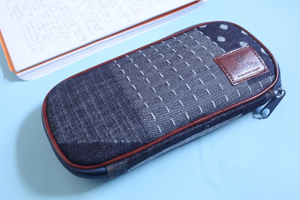 Review: Luddite Random Denim Zipper Case